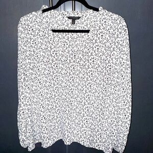 Banana Republic Black and White Patterned Blouse
